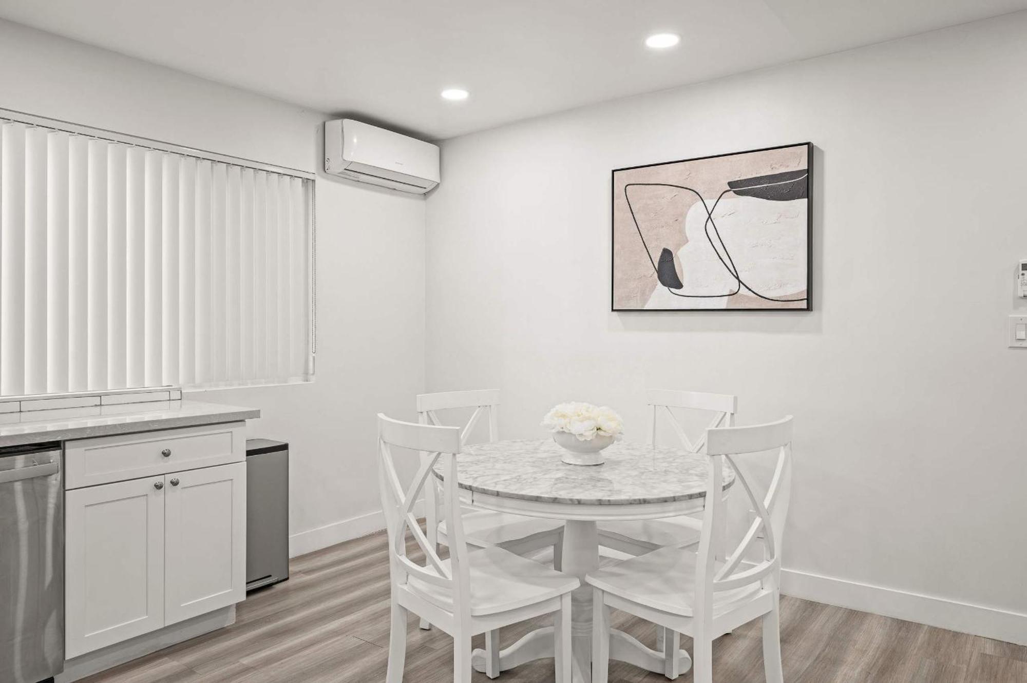New Renovated 2B2B Apt Self Checkin Free Parking 1 Пасадина Экстерьер фото